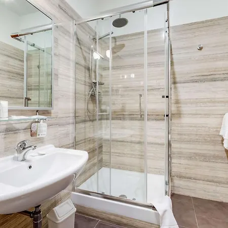Western Rocca Hotel 4*