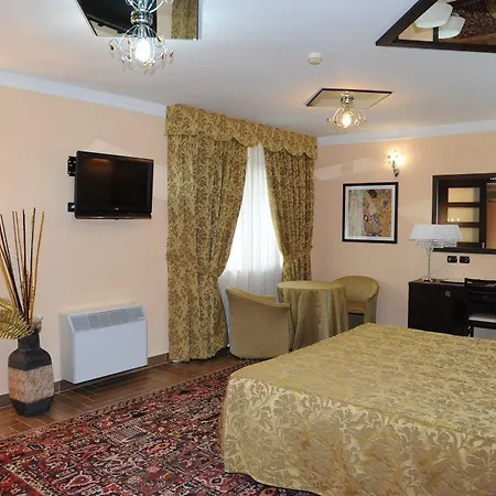 Western Rocca Hotel