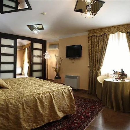 Hotel Western Rocca 4*